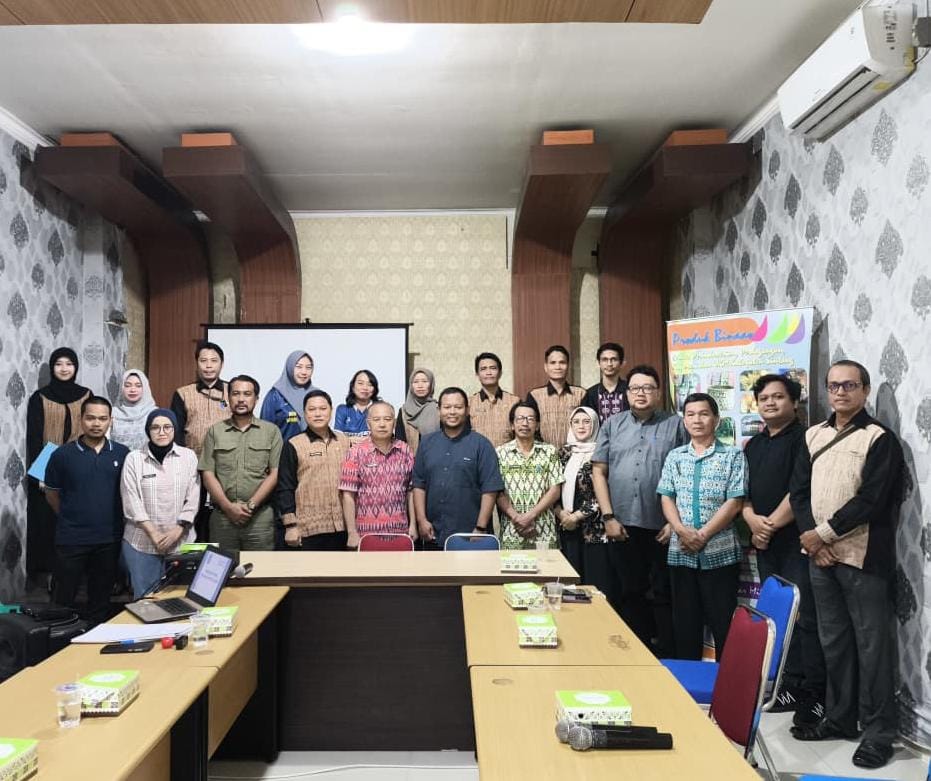 Penandatanganan Perjanjian Kerja Sama antara Dinas Perindagkop UKM Kabupaten Sintang dengan PT. Indo Tech Consulting
